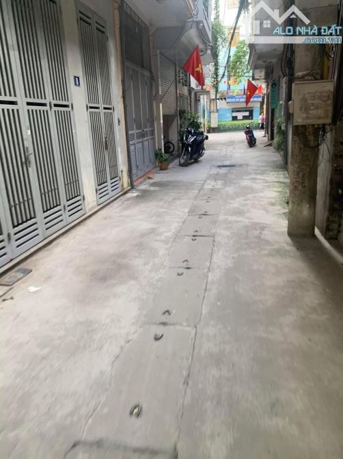 CẦN BÁN NHÀ PHỐ LÊ TRỌNG TẤN 6 TẦNG, THANG MÁY - 10