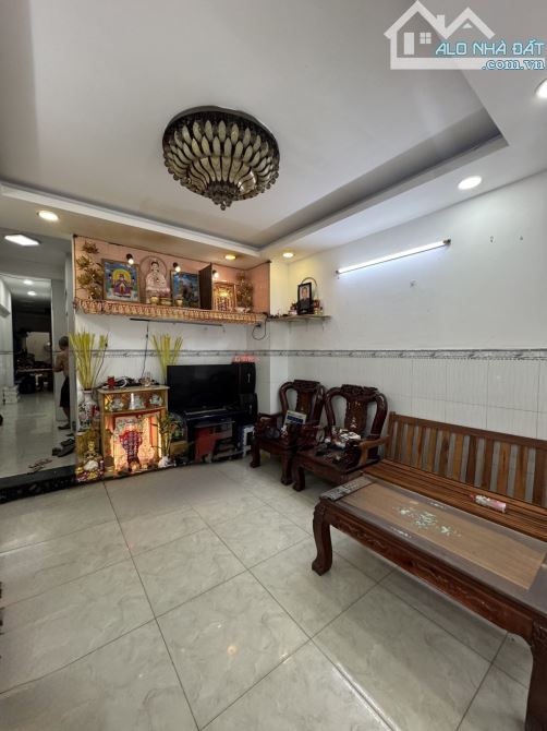 👉 BÁN NHÀ B TÂN Đ NGUYỄN Q YẾM   93M², 3 TẦNG   CHỈ CÓ HƠN 6 ZIT - 10