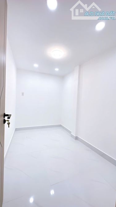 KÈO THƠM 1 XUYỆT TÔN THẤT THUYẾT CÁCH MT 50 MÉT - KHU DÂN CƯ HIỆN HỮU - 10