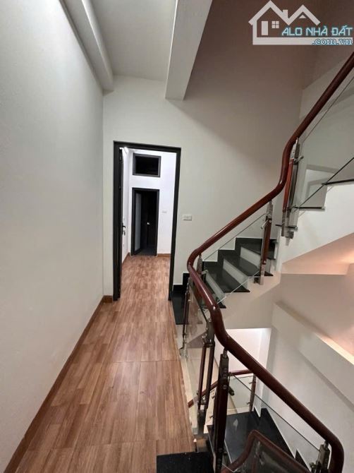 Bán nhà dân xây Việt Hưng- 3 tầng chắc chắn- chìa khóa liền tay! - 10