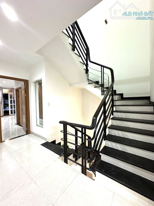 Lê Văn Thịnh thủ đức 180/165m2 6 tầng giá chỉ nhỉnh 22 tỷ - 10