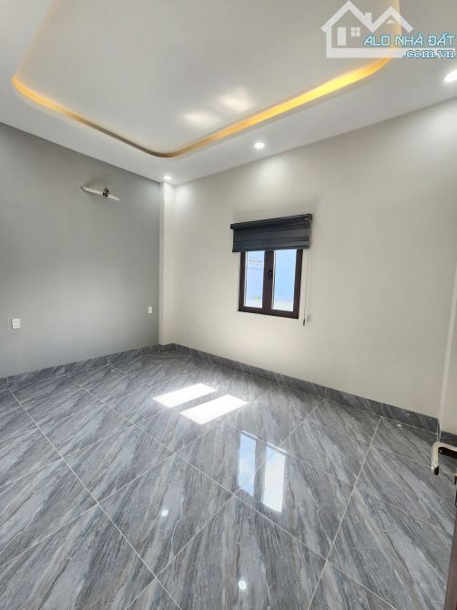 Bán nhà 1 trệt 2 lầu full nội thất KDC Thanh Bình Chợ 434, p.Bình Hòa, Tp.Thuận An - 11