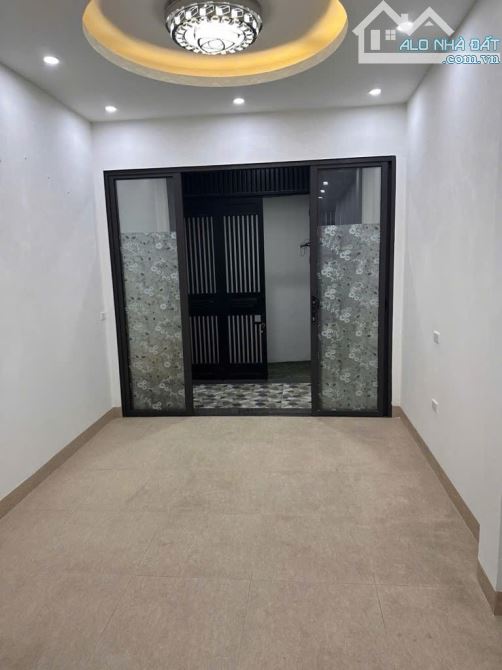 Bán nhà dân xây Việt Hưng- 3 tầng chắc chắn- chìa khóa liền tay! - 11