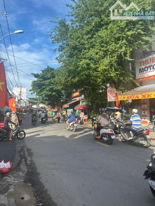 🏡 BÁN NHÀ MẶT TIỀN LÀNG TĂNG PHÚ – 84m2 (4x21) - VỊ TRÍ VÀNG KINH DOANH 🏡 - 1