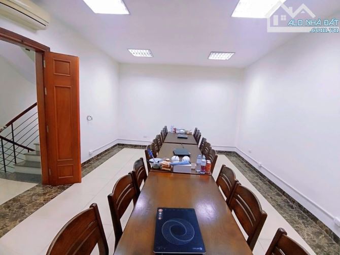Bán nhà mặt phố Nguyễn Hữu Thọ, 160m2, Mặt tiền 8m, Giá 120 tỷ, cực hiếm, vị trí đẹp nhất - 1