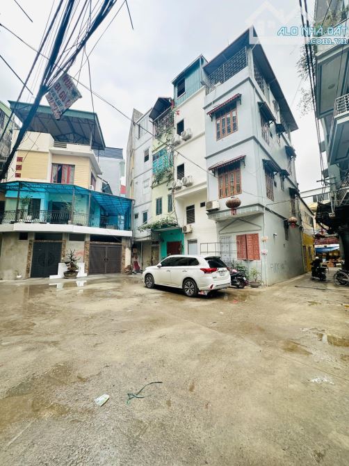 Gia đình bán nhà Nguyễn Hoàng-Dương Khuê, phân lô 3 ôtô tránh, 71m2 MT gần 5m giá 18,5 tỉ - 1