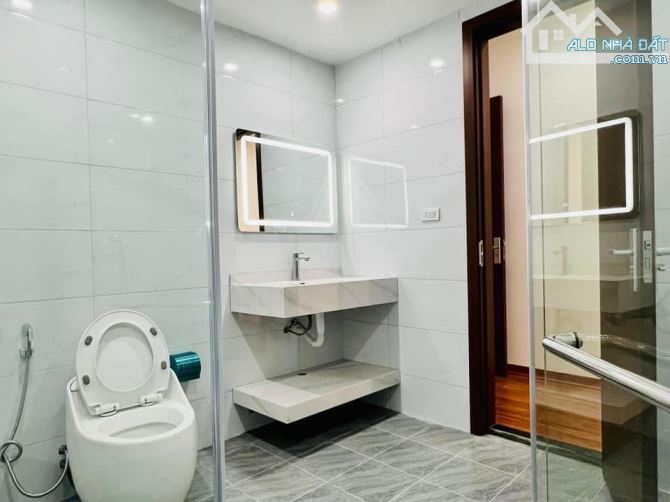 🌟 PHỐ NGUYỄN CHÍNH 45M x 4T, NGÕ THÔNG, GẦN PHỐ, HƠN 7 TỶ - 1