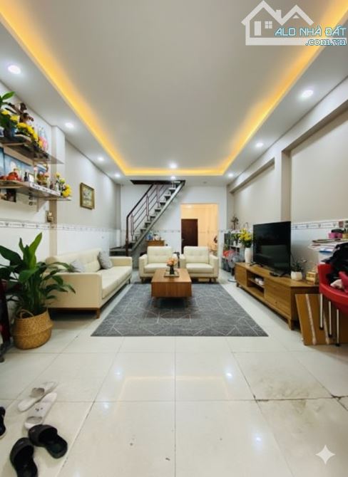 BÁN NHÀ Nghĩa Hòa - TB - HẺM XE HƠI, VỊ TRÍ ĐẸP - DT 50m² (4.2x13m) - CHỈ 6.5 TỶ TL - 1