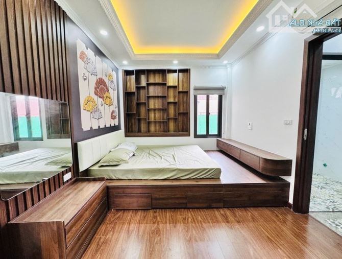 💥Nhà CỰC ĐẸP 41m2 x 6 Cầu Giấy, Ngõ THÔNG gần Ô Tô, nhỉnh 9 tỷ - 1