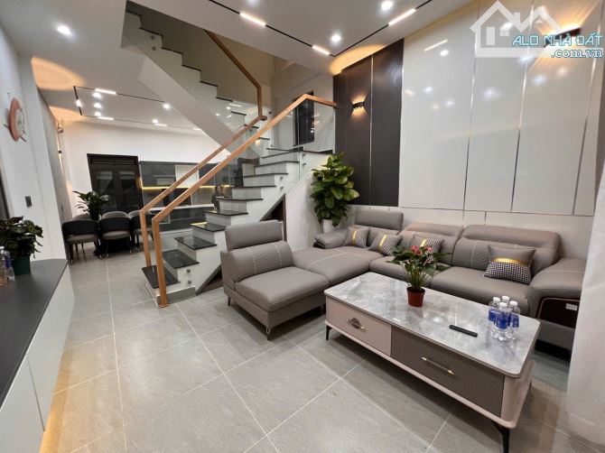 🌻 NHÀ ĐẸP 2 mt KQH Nguyên Tử Lực P.Lâm Viên cách HXH ~ 1km chỉ 10.2 tỷ - 1