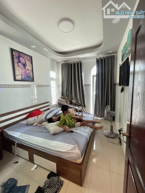 Bán nhà đường NGUYỄN TRI PHƯƠNG 32m2  GIÁ CHỈ 7,5 Quận 10 - 1