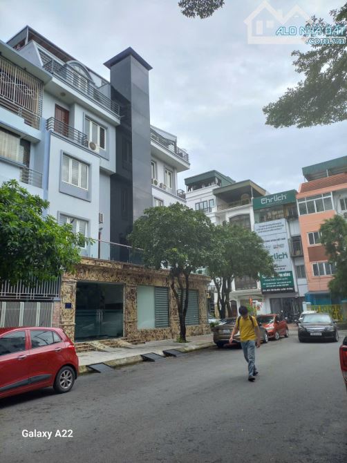BÁN NHÀ  LÔ GÓC DT 70M  KINH DOANH,Ô TÔ TRÁNH LÊ TRỌNG TẤN ,HÀ ĐÔNG CHỈ 13,9 TỶ - 1