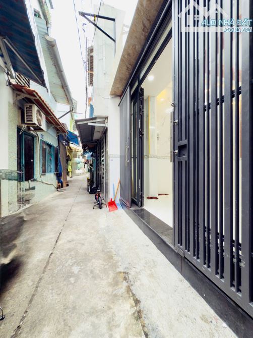 Bán nhà hẻm Âu Dương Lân,P.3,Q.8,dt: 4 x 9 nhà xây 2 lầu 4 Tỷ 48. - 1