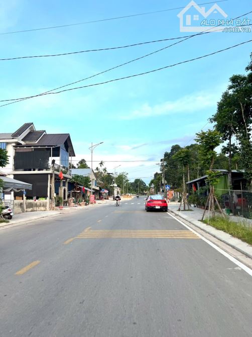 SIÊU PHẨM MẶT TIỀN HUYỀN TRÂN CÔNG CHÚA CẦN TÌM CHỦ MỚI - 1
