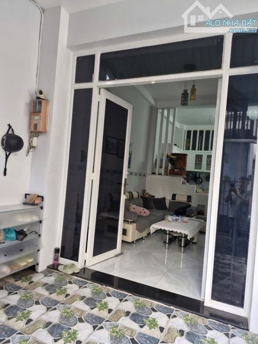 💣Trường Thọ - Nhà 3 tầng 3PN- 50M2(4X12.5) - SHR - Hoàn công - 4.7 Tỷ. - 1