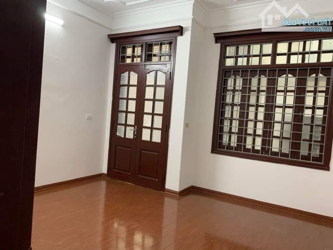 Cho thuê nhà Hoàng Quốc Việt – Cầu Giấy DT 86m x 4 tầng, ôtô đỗ cửa giá 22tr/th - 1