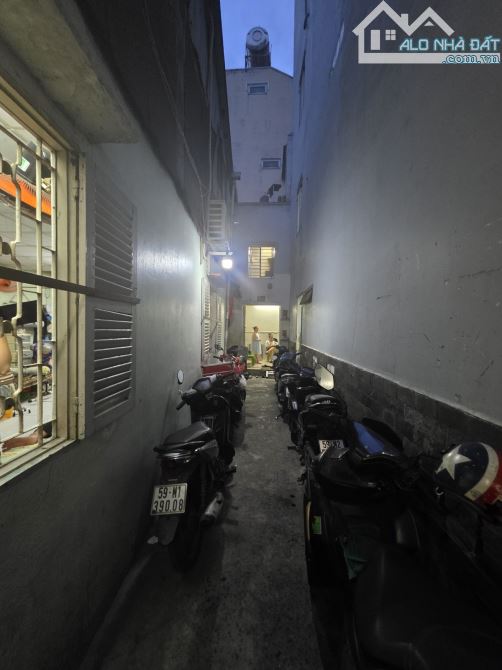 Trung tâm Quận 11 - Lê Đại Hành  - nhỉnh 2 tỷ - 1
