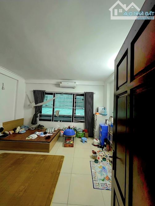 BÁN NHÀ ĐƯỜNG LÊ QUANG ĐẠO - 35M 5T MT 4.5M - DÂN XÂY - MẶT NGÕ THÔNG Ô TÔ - CHỈ 8 TỶ - 1