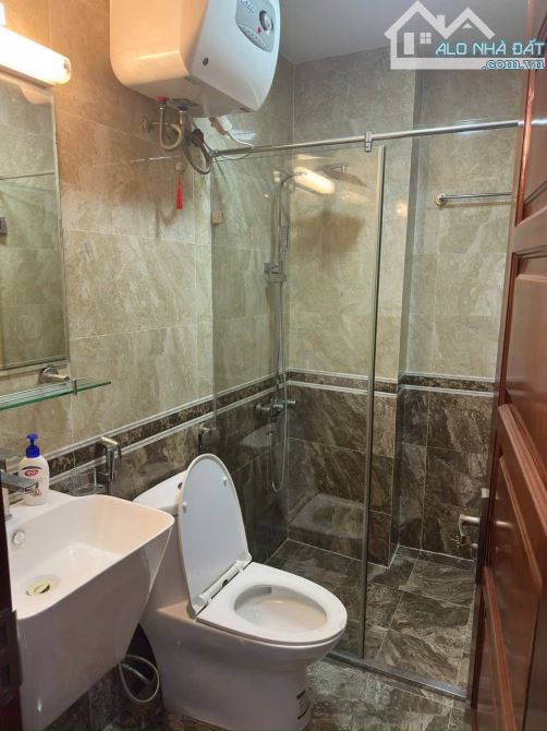 CẦN BÁN NHÀ VÕNG THỊ TÂY HỒ 50m2, 5 TẦNG MẶT TIỀN 3,7m GIÁ  15.2 TỶ - 1