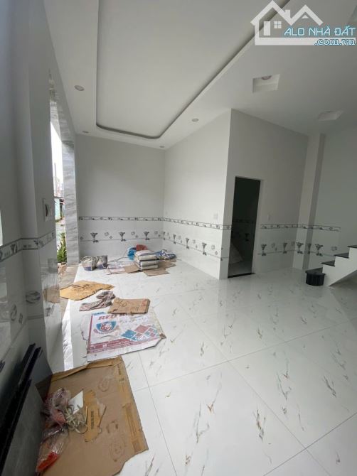 Bán HAI CĂN NHÀ XÂY MỚI GẦN ĐH TÂY ĐÔ - 1