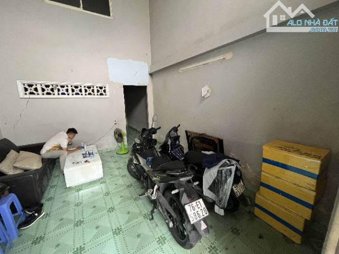 Bán nhà hẻm Nguyễn Thị Thập, Tân Phú , Quận 7 - 50m2 - 1