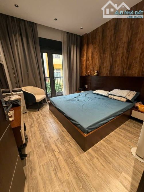 BÁN NHÀ PHỐ QUANG TRUNG_SÁT TRƯỜNG NGUYỄN HUỆ_NHÀ 5 TẦNG VỈA HÈ KINH DOANH_ 50M_GIÁ 10,5TỶ - 1