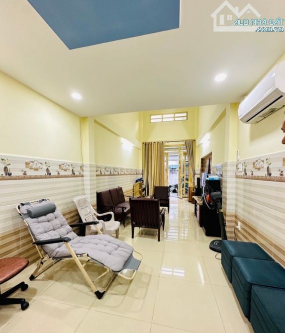 HẺM XE HƠI - CHỈ 100TR/M2 - HOÀNG HOA THÁM, PHÚ NHUẬN - 70M2 - 4 TẦNG - CHỈ 7,58 TỶ. - 1