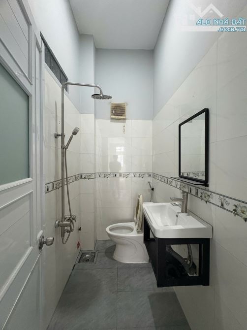 Bán nhà 1 trệt 1 lầu gần TTTM VinCom, Phường Tân Tiến , Biên Hòa, Đồng Nai Gía 3,6 tỷ - 1