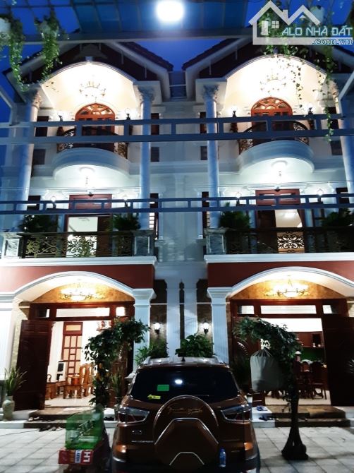Nhà bán đường số 8 Hiệp Bình Phước Ngay khu Hồng Long DT: 579m2 chỉ 40triệu/m2 - 1