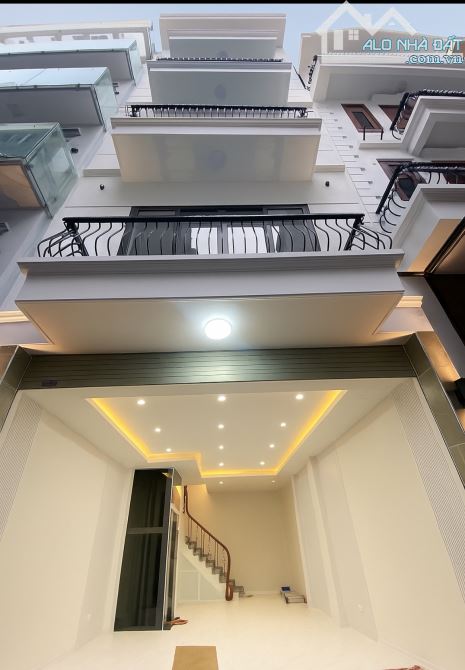 PHÂN LÔ VƯƠNG THỪA VŨ, GARA Ô TÔ, THANG MÁY, NHỈNH 16 TỶ - 1