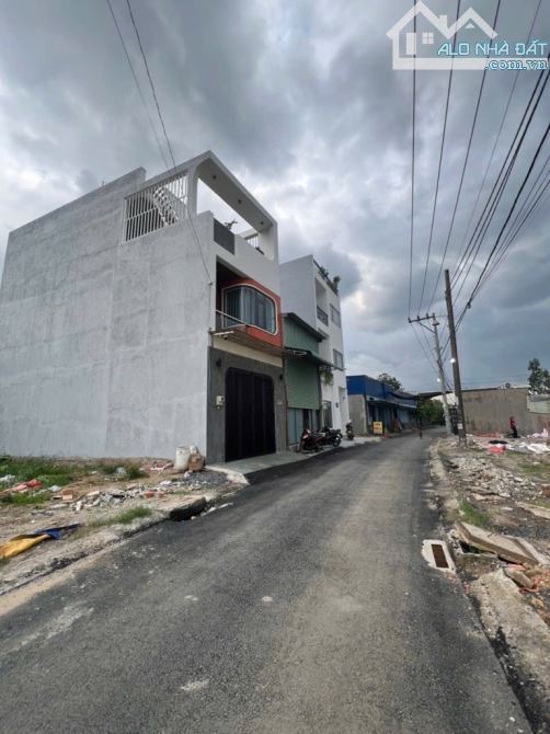 Nhà mới 2 tầng Tỉnh Lộ 10- khu phân lô cao tầng- ngang 6m,GIÁ 5.75 TỶ - 1