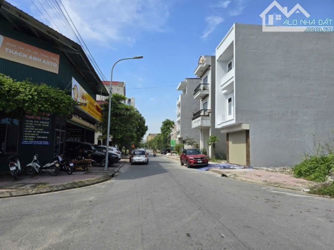 Bán lô góc Bồ Sơn 4, dt 109m2, mt 7.4m, ĐN ĐB giá 17.5 tỷ - 1