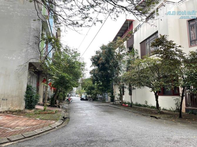 Bán nhà 2 tầng Nguyễn Công Trứ, Yna - 1