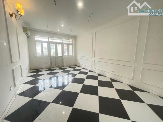 Bán nhà Phân Lô Kim Đồng  58m2 – 6 tầng – 21.5 tỷ – Vị trí đẹp ô tô tránh – Vỉa hè rộng – - 1