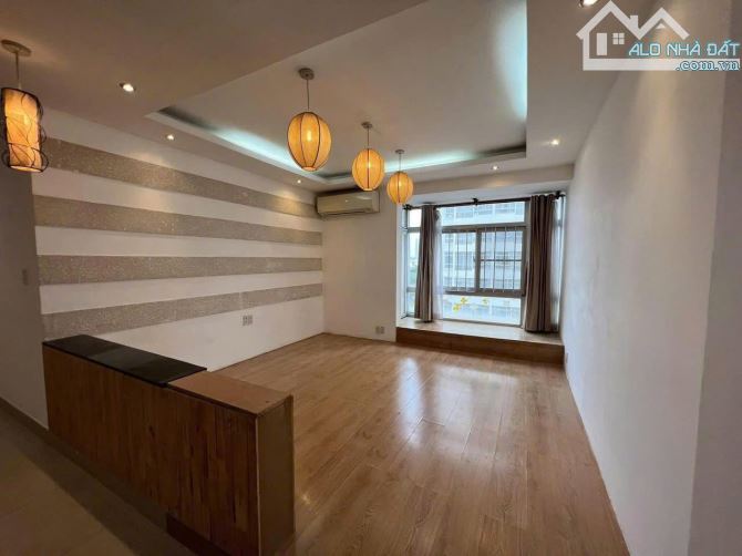 chung cư An Lộc, P17, Gò Vấp: 3pn 99m2, giá 9tr - 1