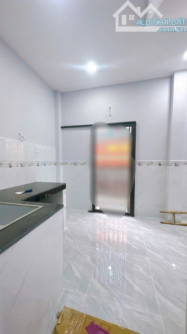 NHÀ MỚI ĐÚC BÊ TÔNG HẺM NGANG 3.5 M HƠN 2 TỶ NHỈNH