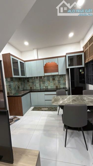 NHÀ MỚI NGUYỄN VĂN CÔNG , 5P QUA SÂN BAY - DTSD 60M2 - 2PN NGANG 5,8M - KHÔNG LỘ GIỚI - 1