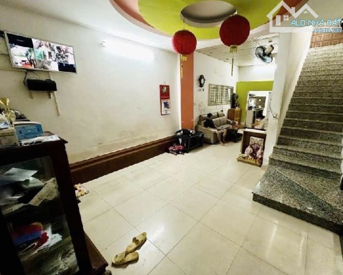 Nhà MẶT TIỀN-Chợ Trung Mỹ Tây q12-184m2-6mx31m-Nở Hậu-Nhỉnh 15 ty - 1