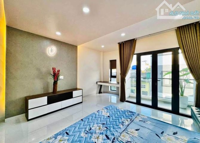 BÁN NHÀ SÁT MT LÊ ĐỨC THỌ, ĐƯỜNG HXT RỘNG SẠCH ĐẸP NHỰA 1 TRỆT LỬNG 2 LẦU ST MỚI ĐẸP - NGA - 1