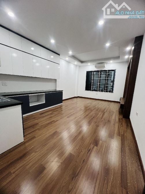 BÁN NHÀ MỸ ĐÌNH – NỘI THẤT LONG LANH – Ô TÔ ĐỖ CỬA – GIÁ NHỈNH 7 TỶ - 1