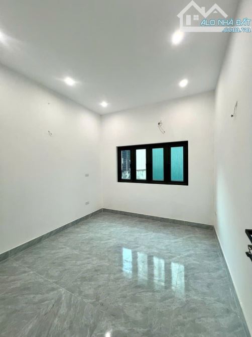 BÁN NHÀ TAM TRINH Ở LUÔN, NGÕ NÔNG, FULL NỘI THẤT, 30M Ô TÔ, 36M2 GIÁ CHỈ 7,55 TỶ - 1