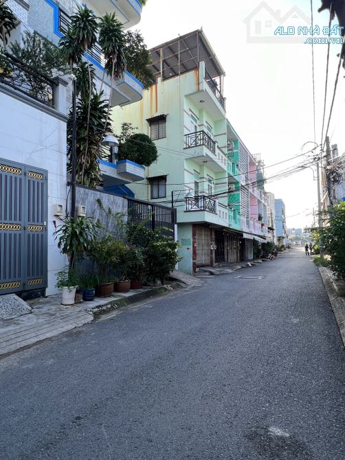 Bán nhà mt xe hơi Mễ Cốc, thông Lưu Hữu Phước quận 8, 4x14, 2 tầng chỉ 4.6 tỷ - 1
