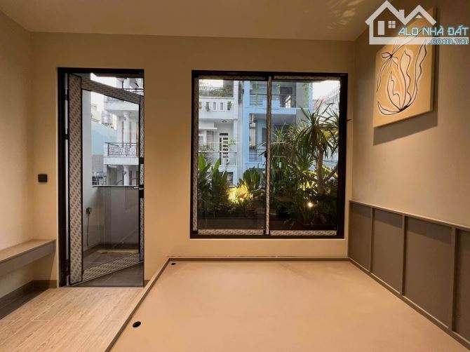 Chủ ngộp vốn làm ăn cần bán nhà ngay KDC Lê Thánh Tôn, Q1 - Giá 6tỷ590/40m2. Sổ hồng riêng - 1