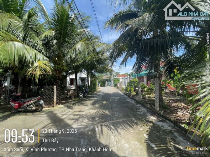đát thổ cư góc 2 mặt tiền giá rẻ . diện tích 293 m2 giá 2 tỷ 800 , đưởng ô tô thông thoáng - 1