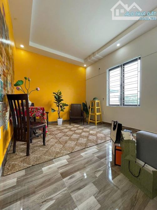 CHO THUÊ NHÀ khu vực Đông Khê , 56m2, 4 tâng, 4 ngủ chỉ 8,5 triệu - 1
