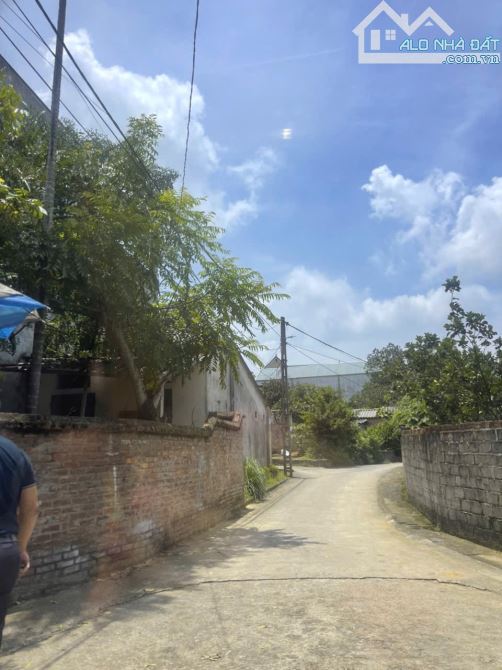 Cần bán lô đất 107 m tại mặt đường Đông Sơn phú nghĩa Chương Mỹ đường ôtô thông giá đầu tư - 1