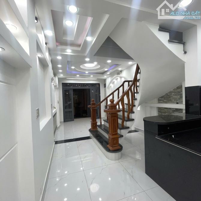 Nhà đẹp HXH Nguyễn Thị Nhỏ, 61m2, 2 tầng, chỉ 9.5 tỷ TL, ở ngay - 1