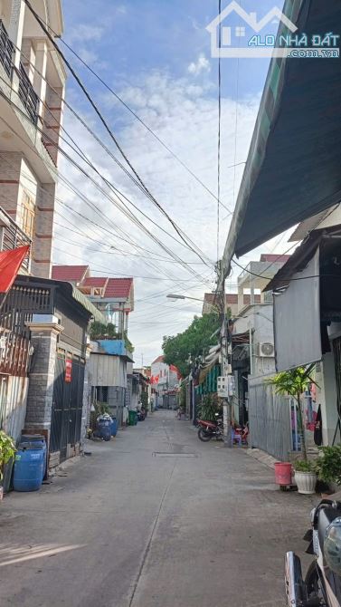 DÃY TRỌ 8 PHÒNG + 1 KI-OT – 149M2 (4.9x31) – THU NHẬP 10TR/THÁNG-  3 ĐỒNG TL - 1