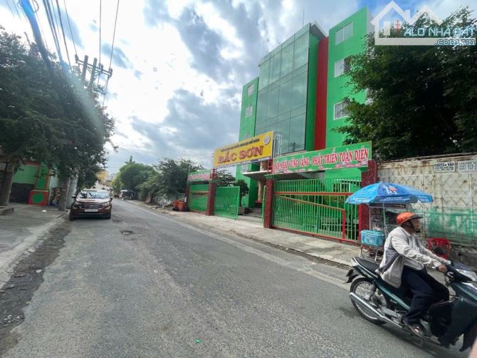 Lô ĐẤT thổ cư Mặt tiền đường 15m NGUYỄN VĂN QUÁ, Đông Hưng Thuận, DT 2.226m2 (22 x 86). - 1