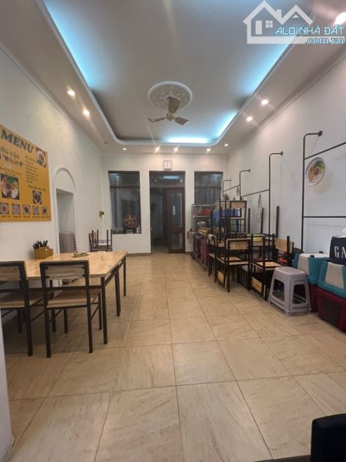 Cơ hội đầu tư hiếm: 213m², 2 mặt tiền gần phố Kim Mã, ô tô dừng đỗ trước cửa - 1